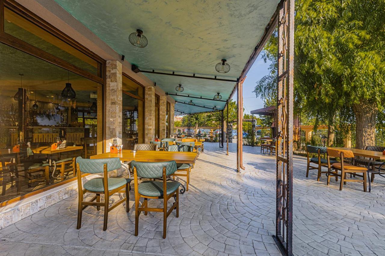 Lecardo Hotel Acheloj Exteriér fotografie