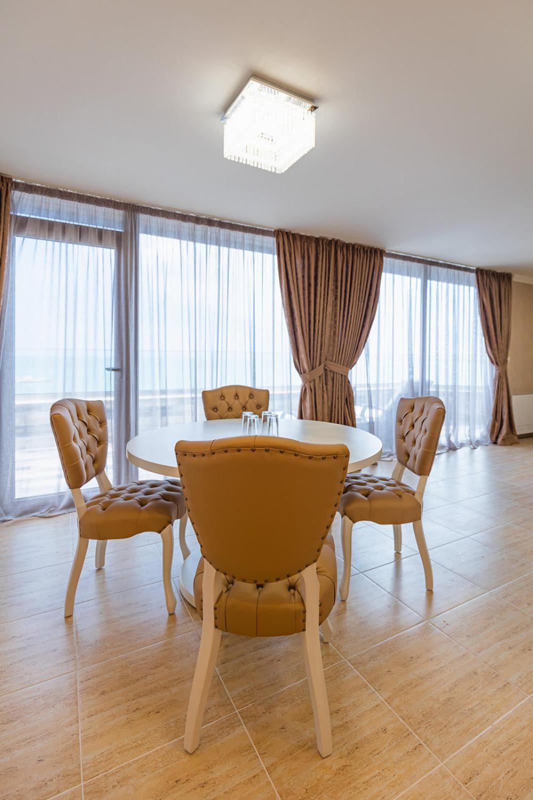 Lecardo Hotel Acheloj Exteriér fotografie